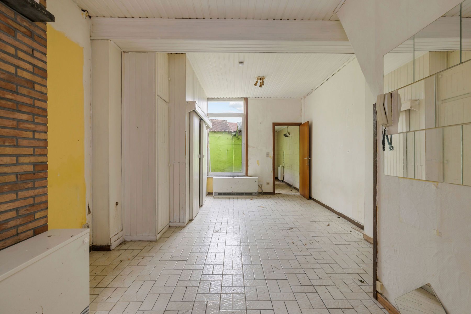 Uiterst interessant renovatieproject met potentieel foto 4
