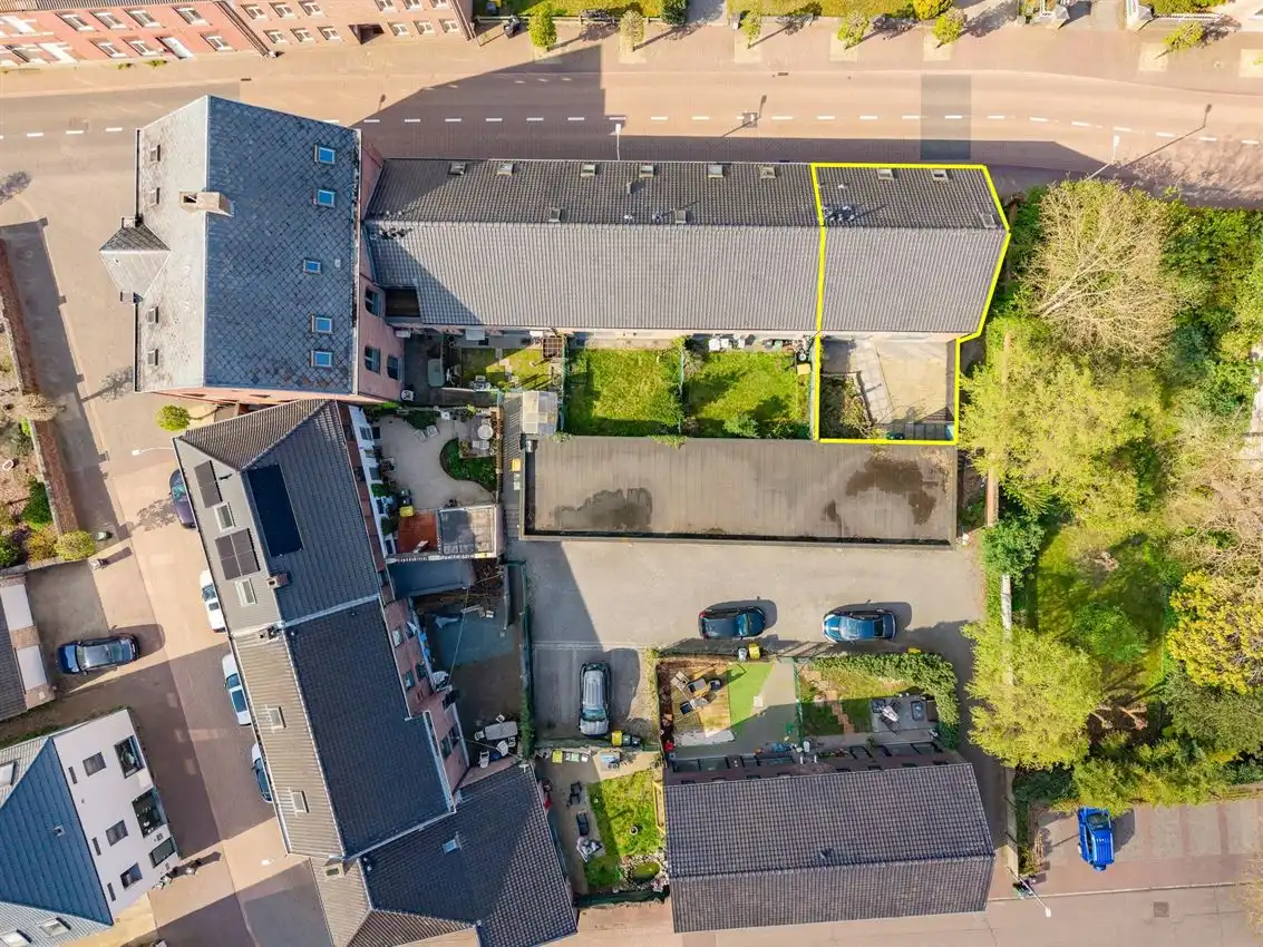 instapklare woning (3 slpk) in oude gemeenteschool foto 4