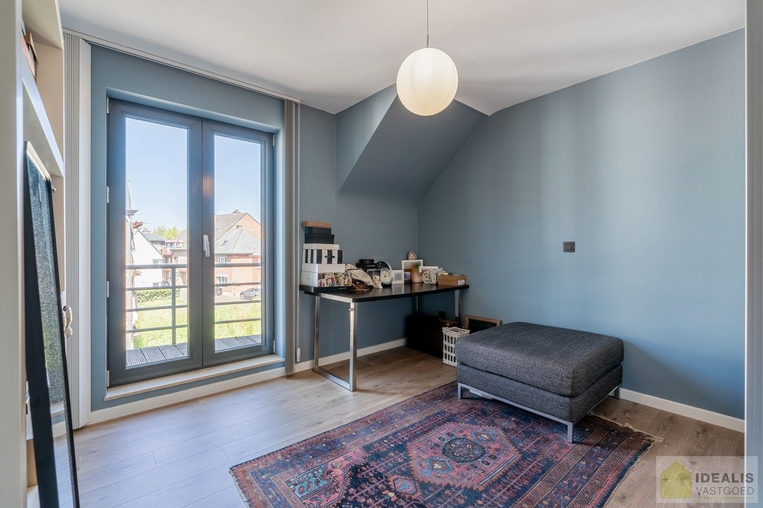 DEALIS VASTGOED – INSTAPKLAAR APPARTEMENT MET 2 SLAAPKAMERS, LICHTRIJKE LEEFRUIMTE, BADKAMER, GOED UITGERUSTE KEUKEN, GARAGEBOX EN AUTOSTAANPLAATS OP EEN UITERST GUNSTIGE LOCATIE AAN DE RAND VAN HET CENTRUM VAN PELT! foto 26