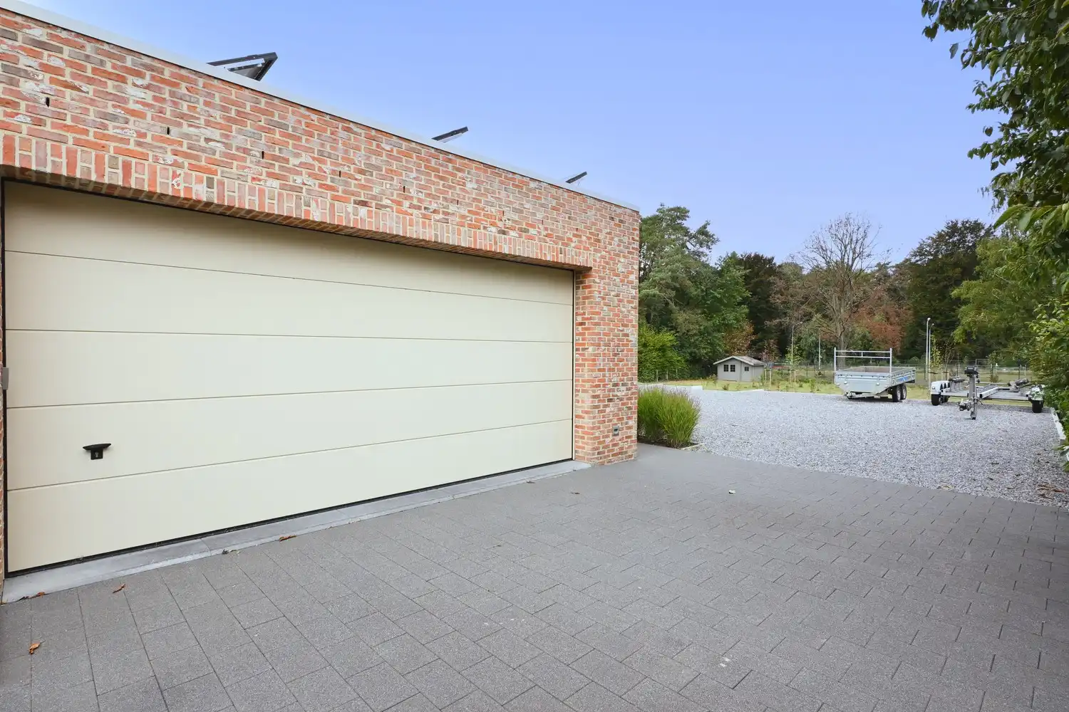 Instapklare gezinswoning met prachtige tuin en hoogwaardige afwerking foto 20