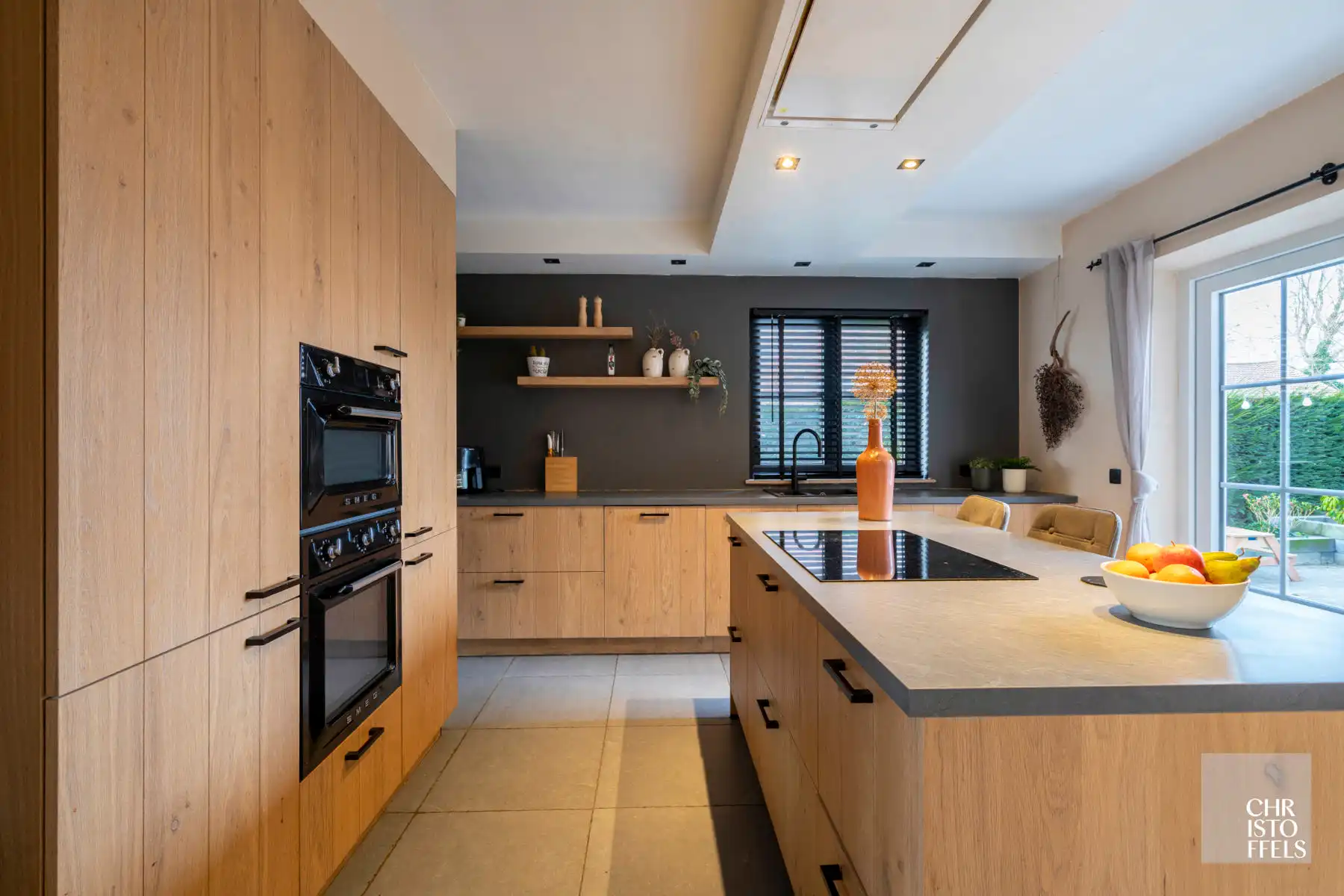 Instapklare woning (279m²) in groene omgeving te Kesselt-Lanaken! foto 3