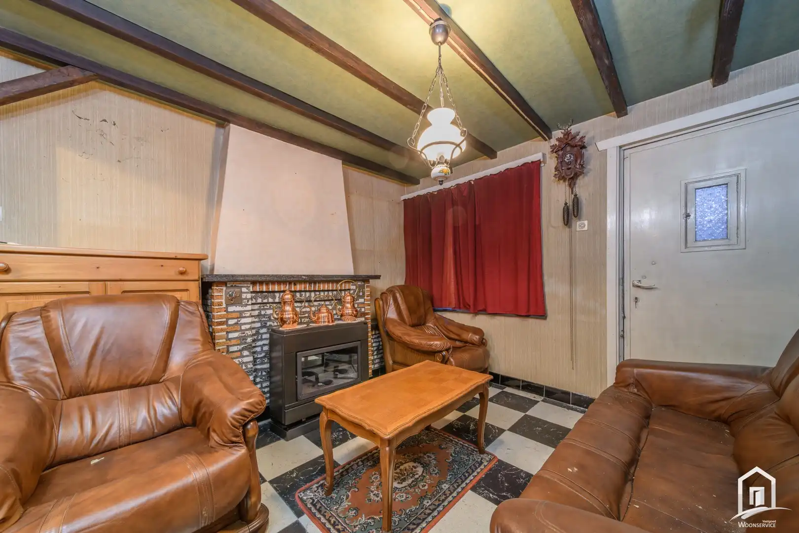 Te renoveren gezinswoning met zeer ruime tuin! foto 5