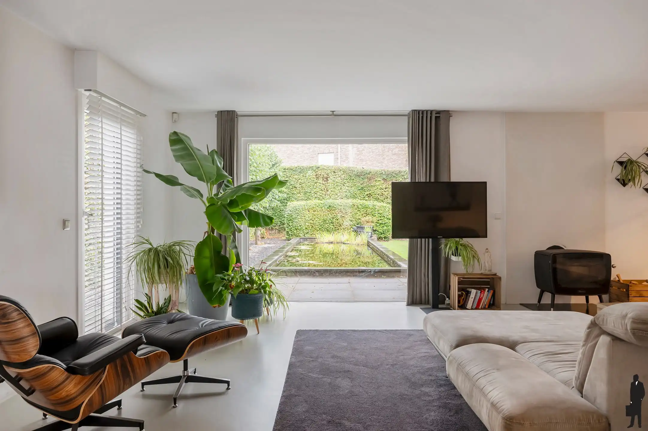 Moderne woning met 332m² bewoonbare oppervlakte foto 44