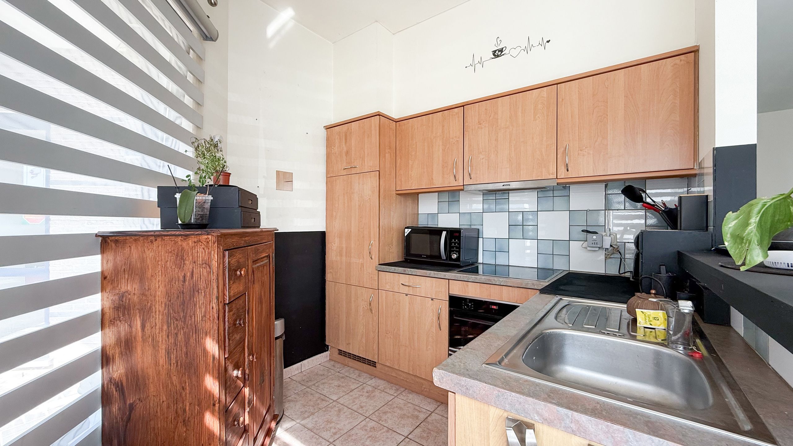 Centraal gelegen appartement met garage! foto 7