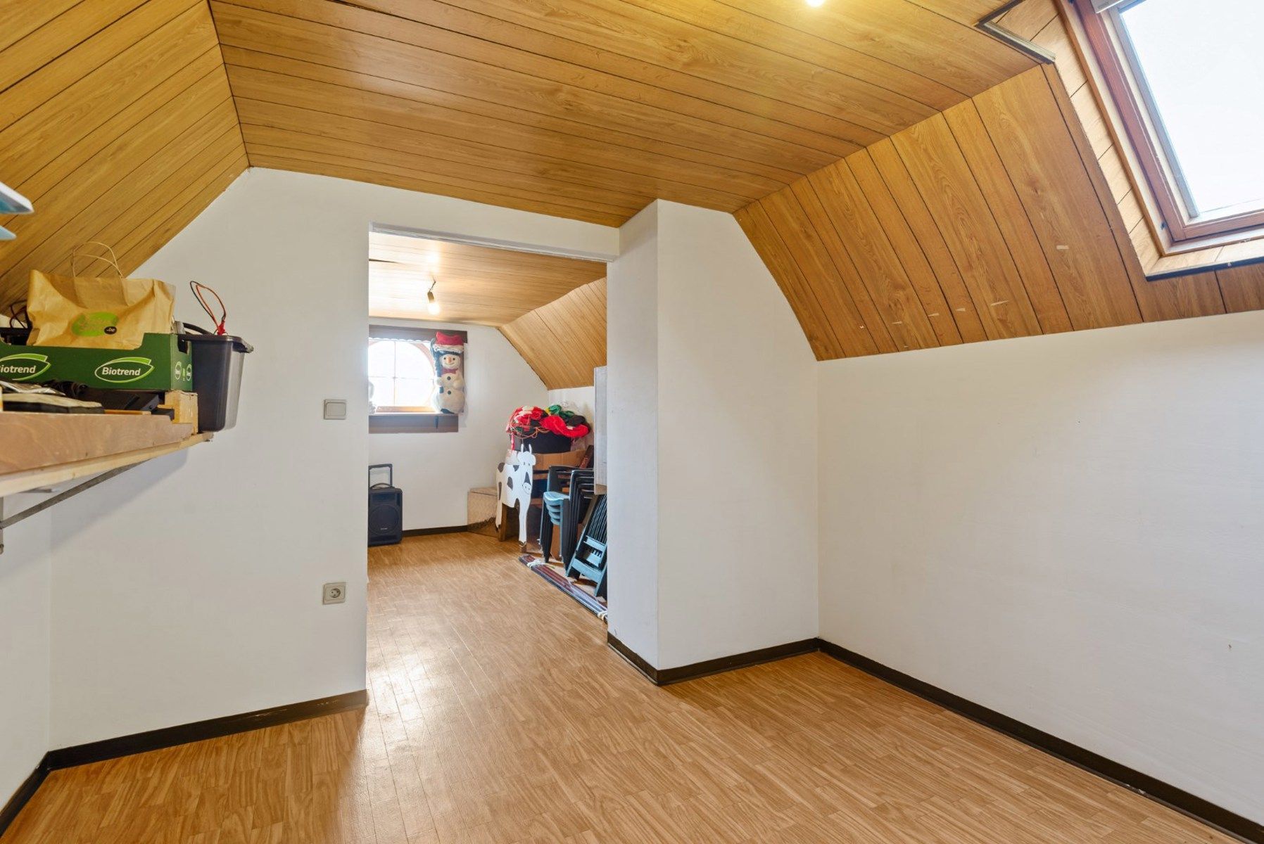 Ruime villa met 5slk en verwarmd zwembad op 2450m² foto 19