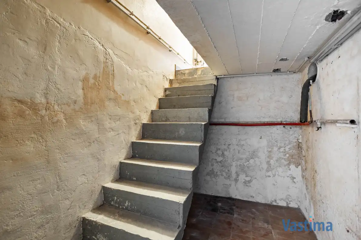 Op te frissen gezinswoning met 3 slaapkamers, garage en tuin foto 22