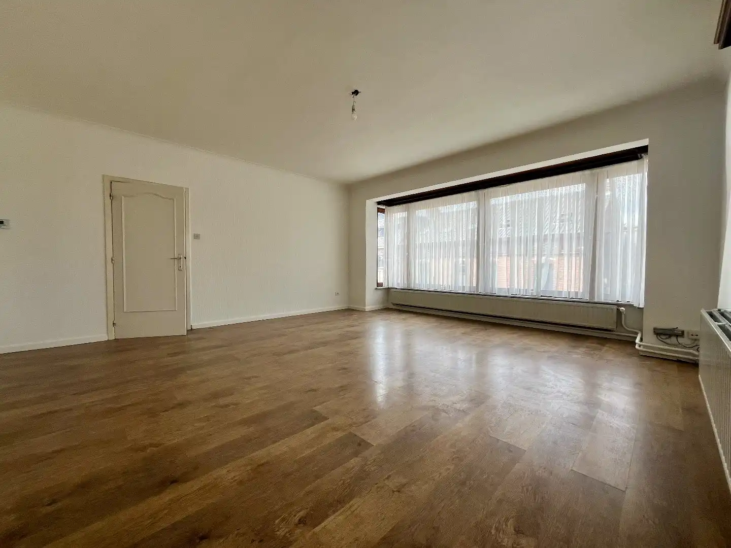Betaalbaar appartement met twee slaapkamers, kelder en standplaats in hartje Bilzen foto 6