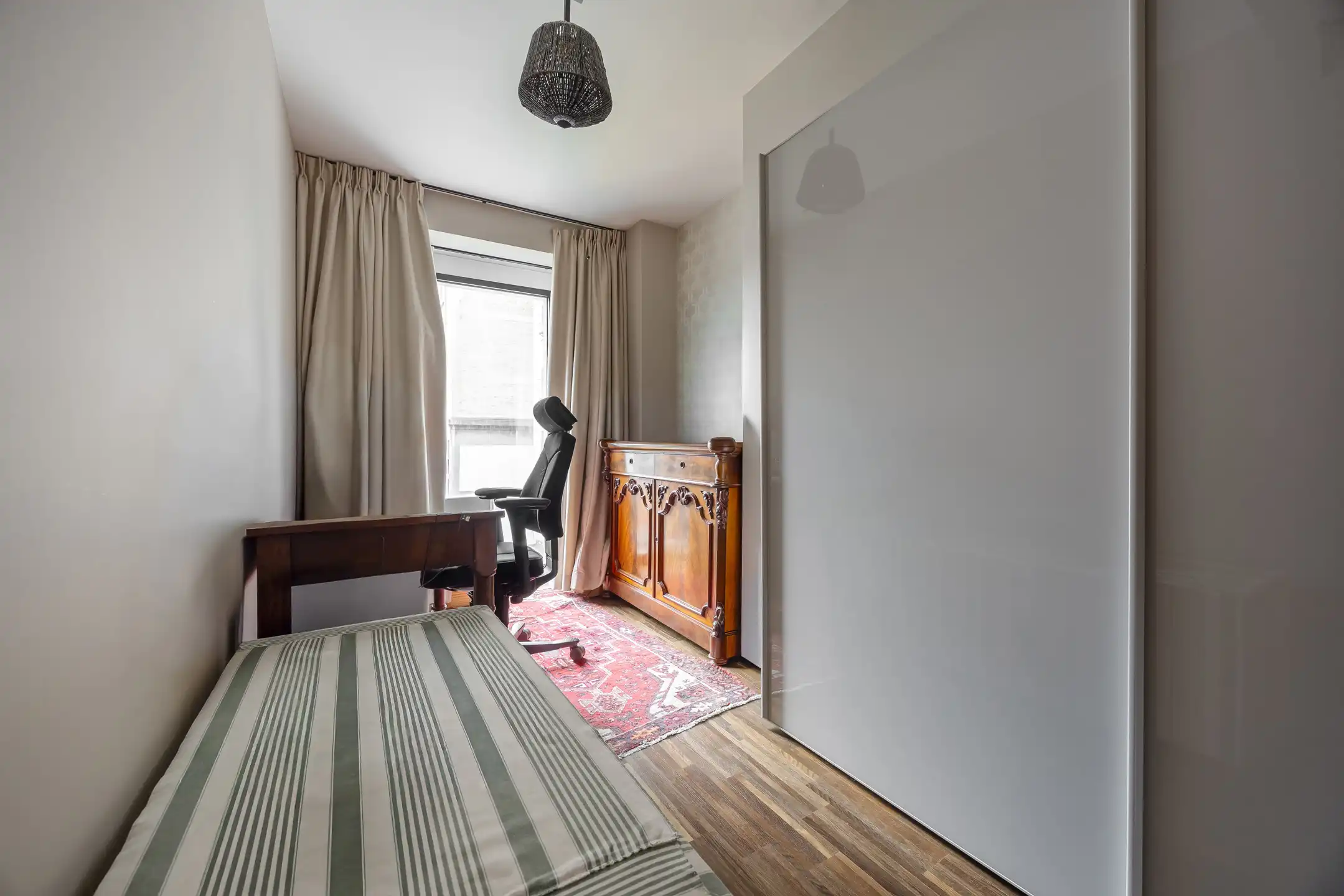 Twee slaapkamerappartement met zicht op het Stadspark foto 13