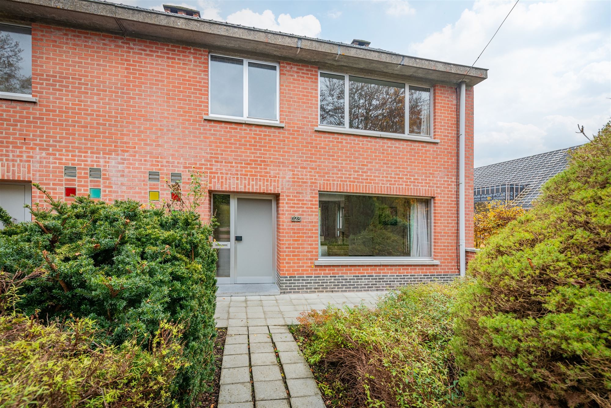 Charmante halfopen woning te koop in Alsemberg  foto 1