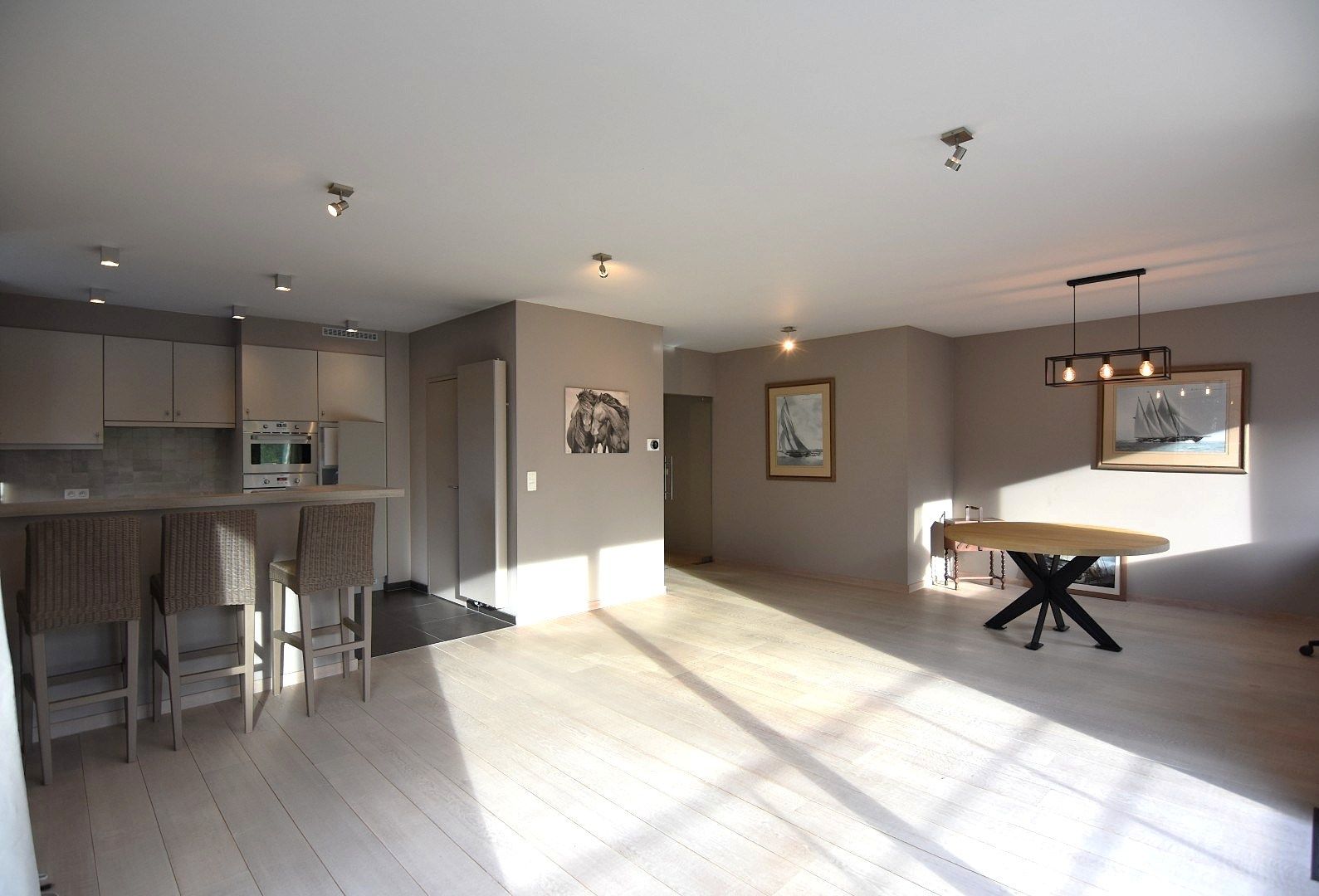 Luxueus 2-slpk appartement in woonwijk t'Motje foto 3