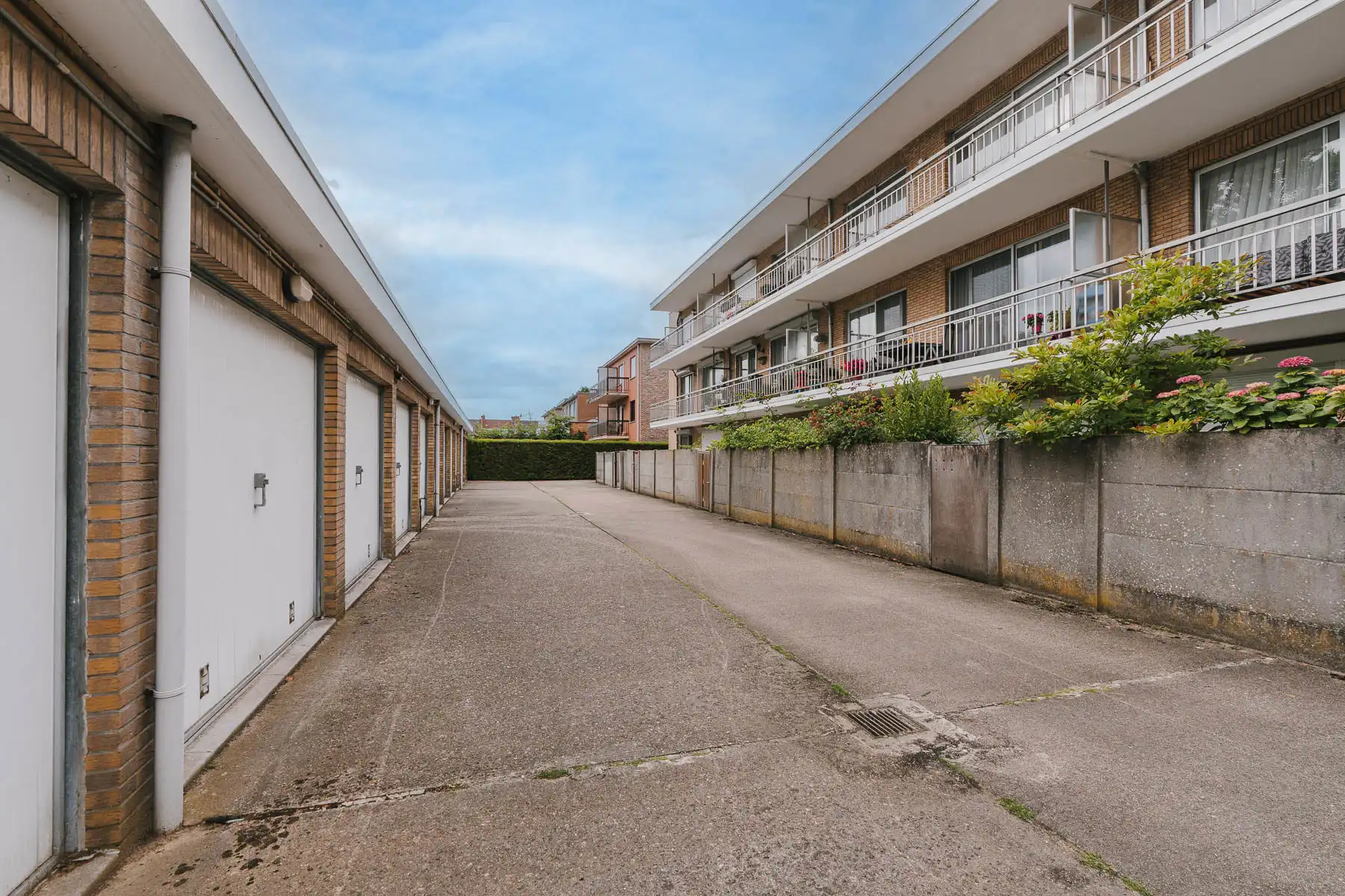 Instapklaar energiezuinig 2-slpk appartement met garagebox foto 27