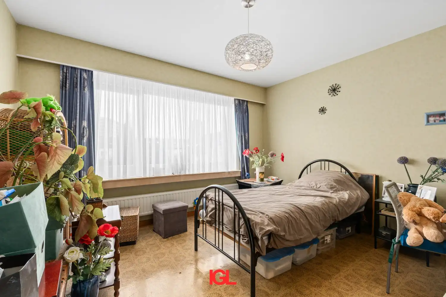 Ruim 3‑slaapkamerappartement met garage op centrale ligging in Sint‑Pieters‑Leeuw foto 9