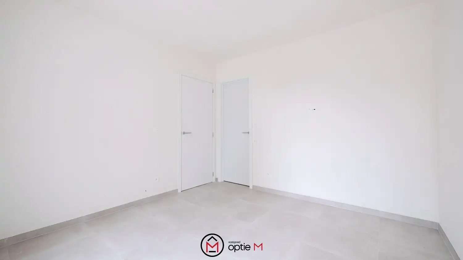 Ruim appartement met één slaapkamer te koop in Tongeren foto 6