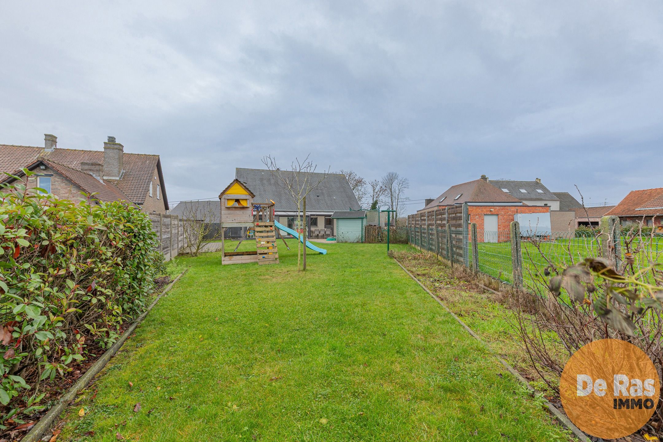 AAIGEM - Ruime villa met 4 slpks, tuin en garage! foto 28