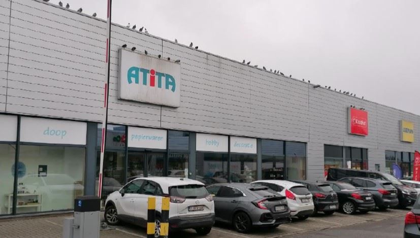 COMMERCIEEL GEBOUW ROOSEVELT CENTER foto {{pictureIndex}}