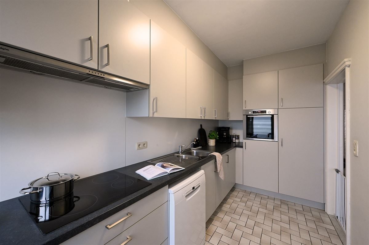 Opbrengsteigendom met twee vergunde appartementen  foto 25