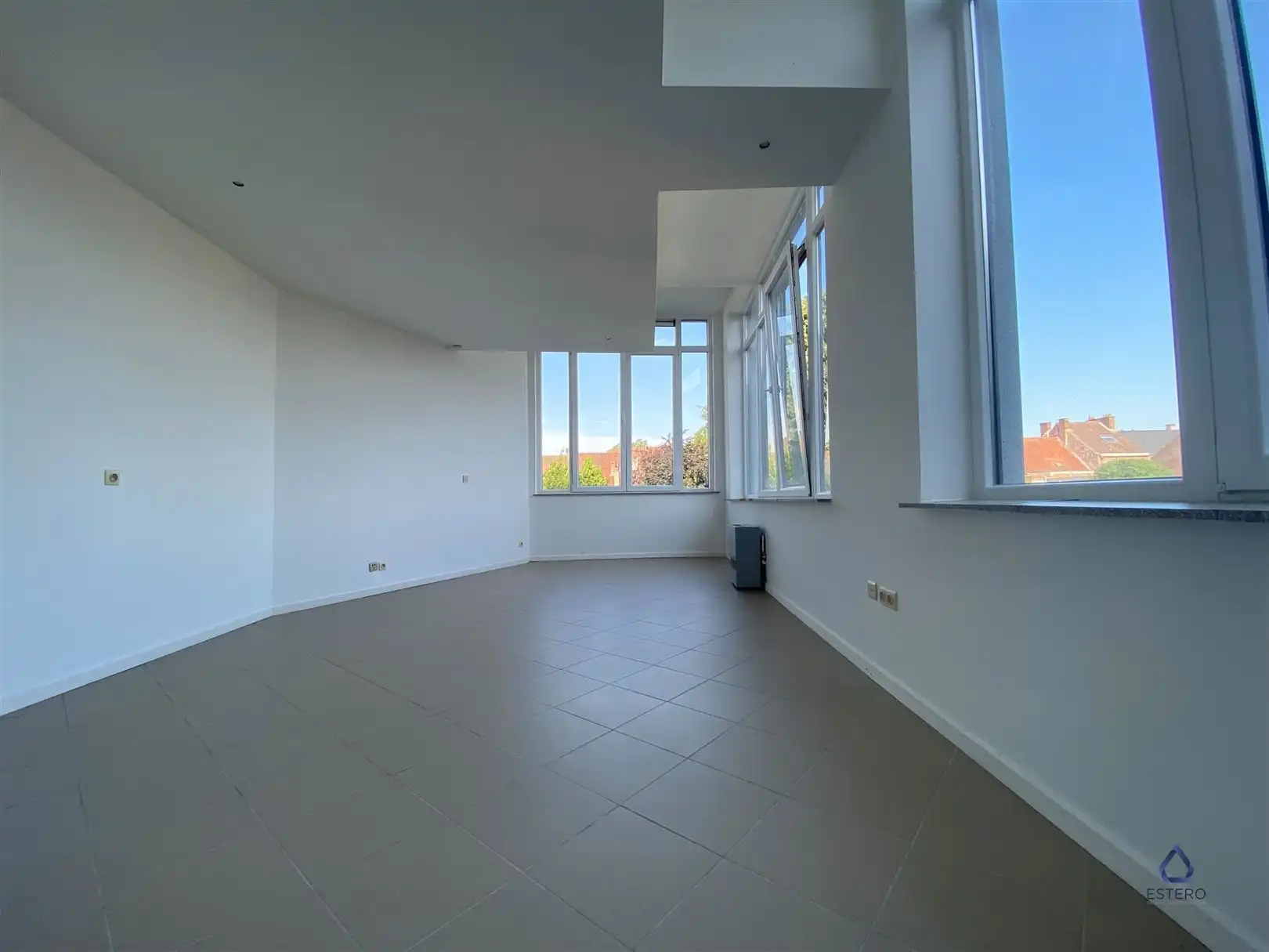 Comfortabele studio in Lessines foto {{pictureIndex}}