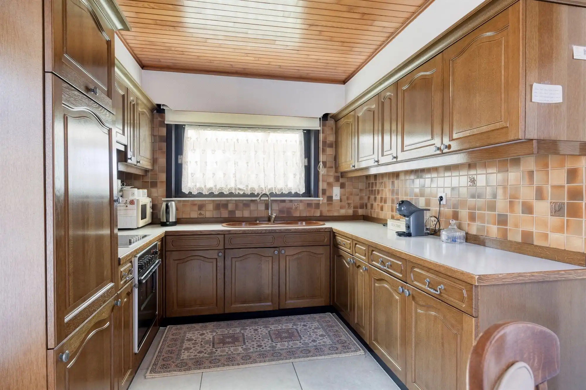 PERFECT ONDERHOUDEN WONING MET 3 SLAAPKAMERS + GARAGE OP PERCEEL VAN 5A62 TE BERINGEN foto 8