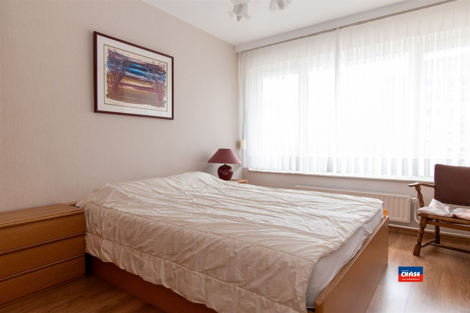 Instapklaar appartement met 2 slaapkamers en terras foto 5