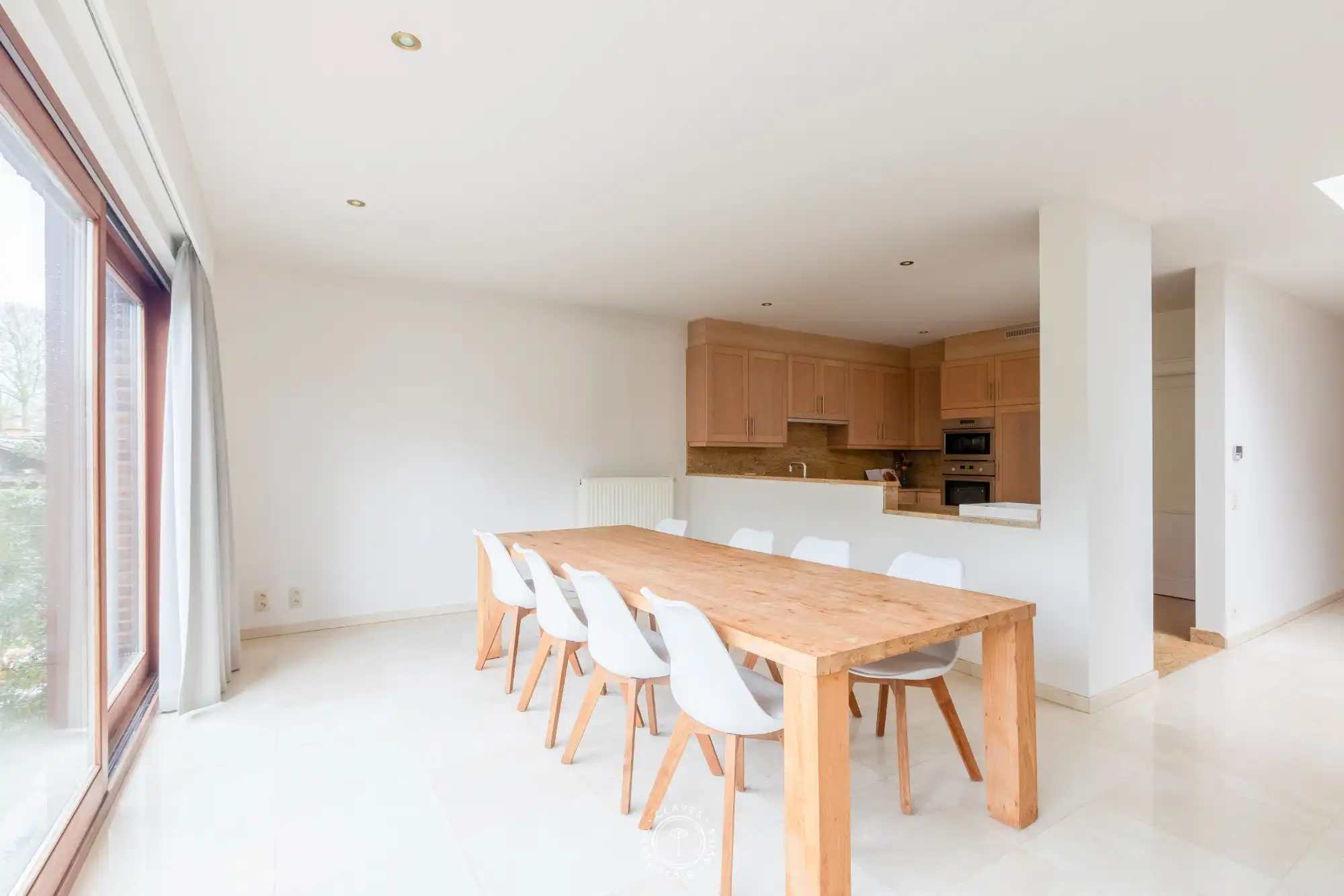 Kwalitatief appartement met inpandige garage én ruim terras foto 9