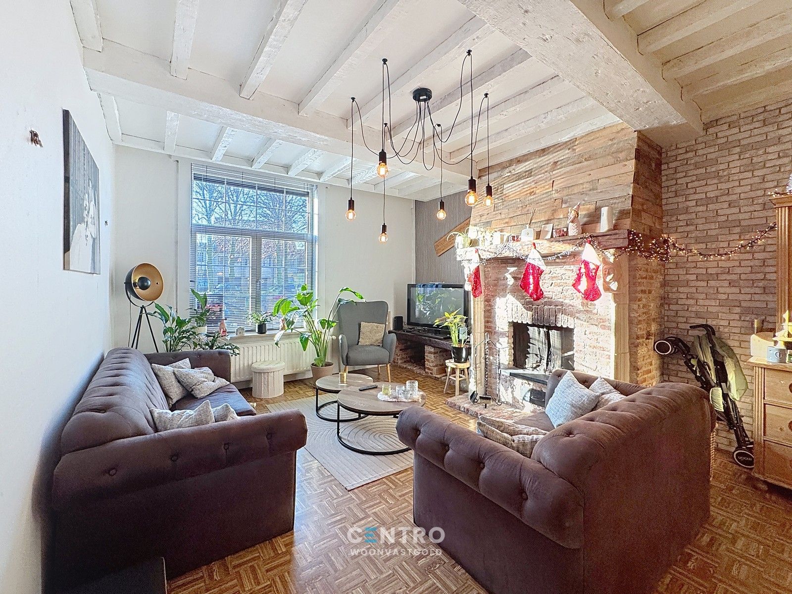 Gezellige woning met 4 RUIME slpks en tuin te Uitkerke! foto 2