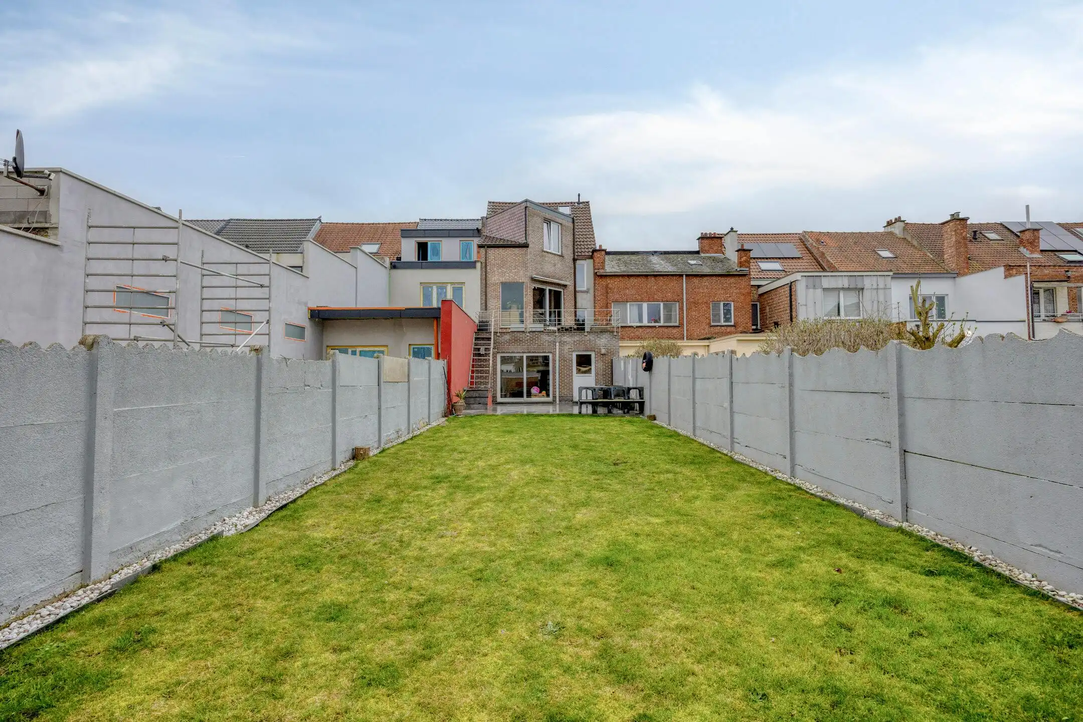 Instapklaar huis met garage en tuin nabij centrum Vilvoorde foto 26
