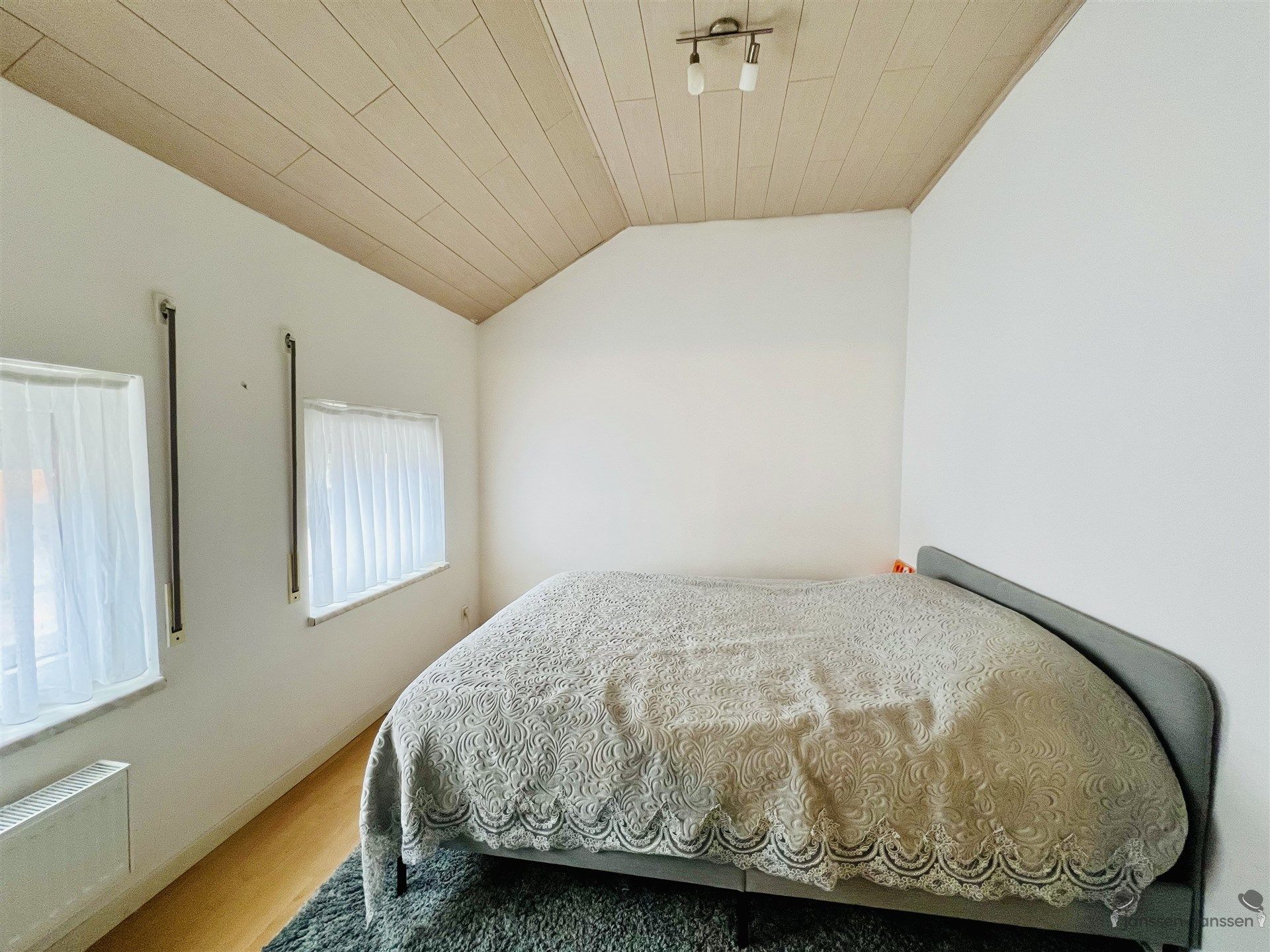 HOB met 2 slaapkamers foto 7
