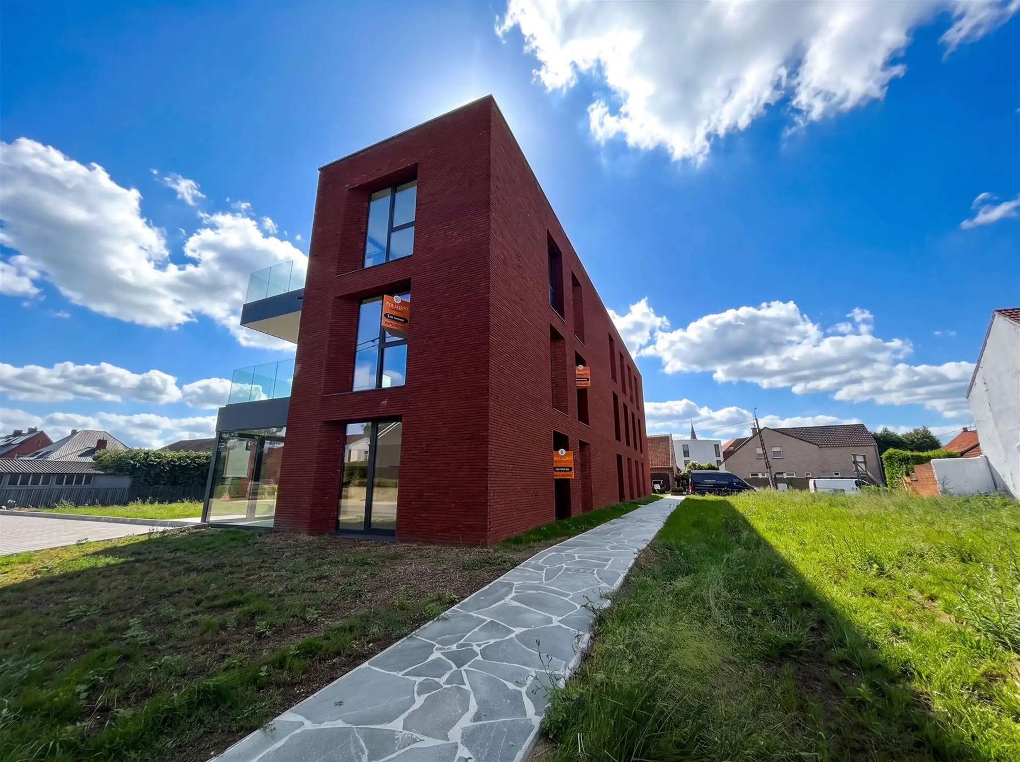 Prachtig nieuwbouwappartement te huur! foto 2