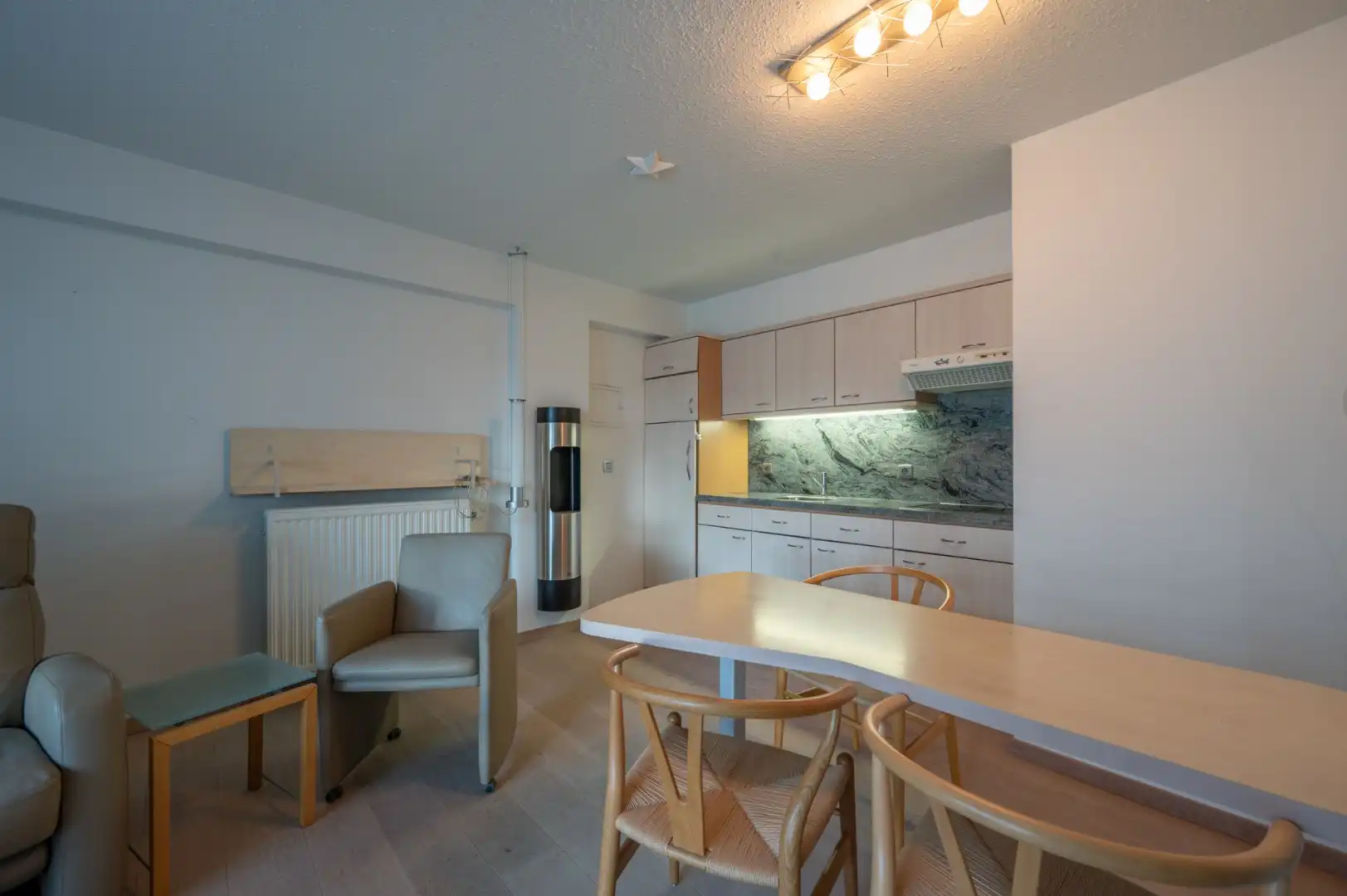 Charmant appartement met 2 slaapkamers op toplocatie vlakbij het strand. foto 4