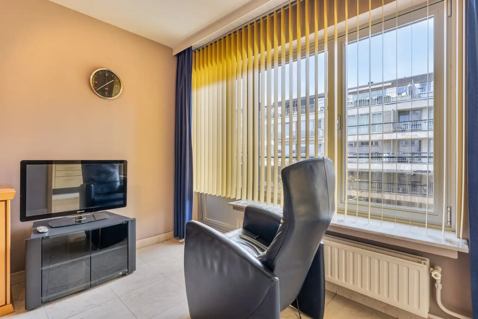 Instapklare studio in hartje Leuven met balkon! foto 7