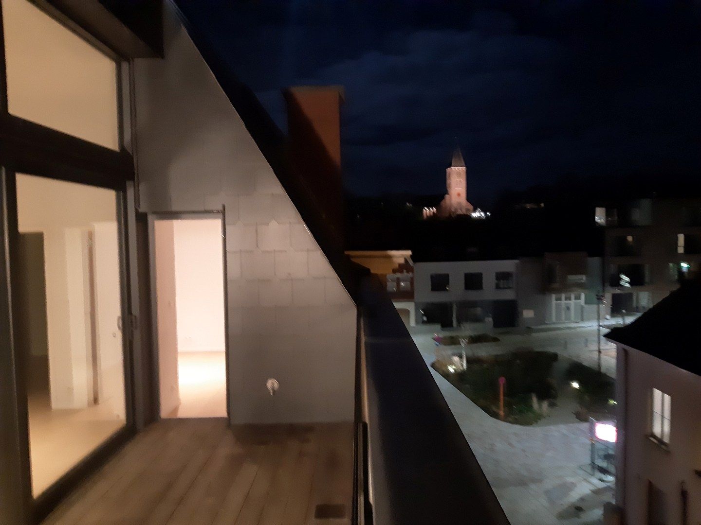 Praktisch 2 slpk-appartement met terras. foto 8