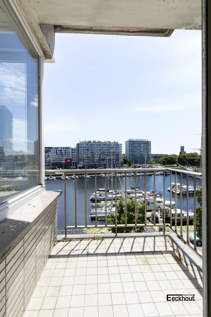 Ruim appartement met subliem uitzicht op de Oostendse jachthaven foto 4