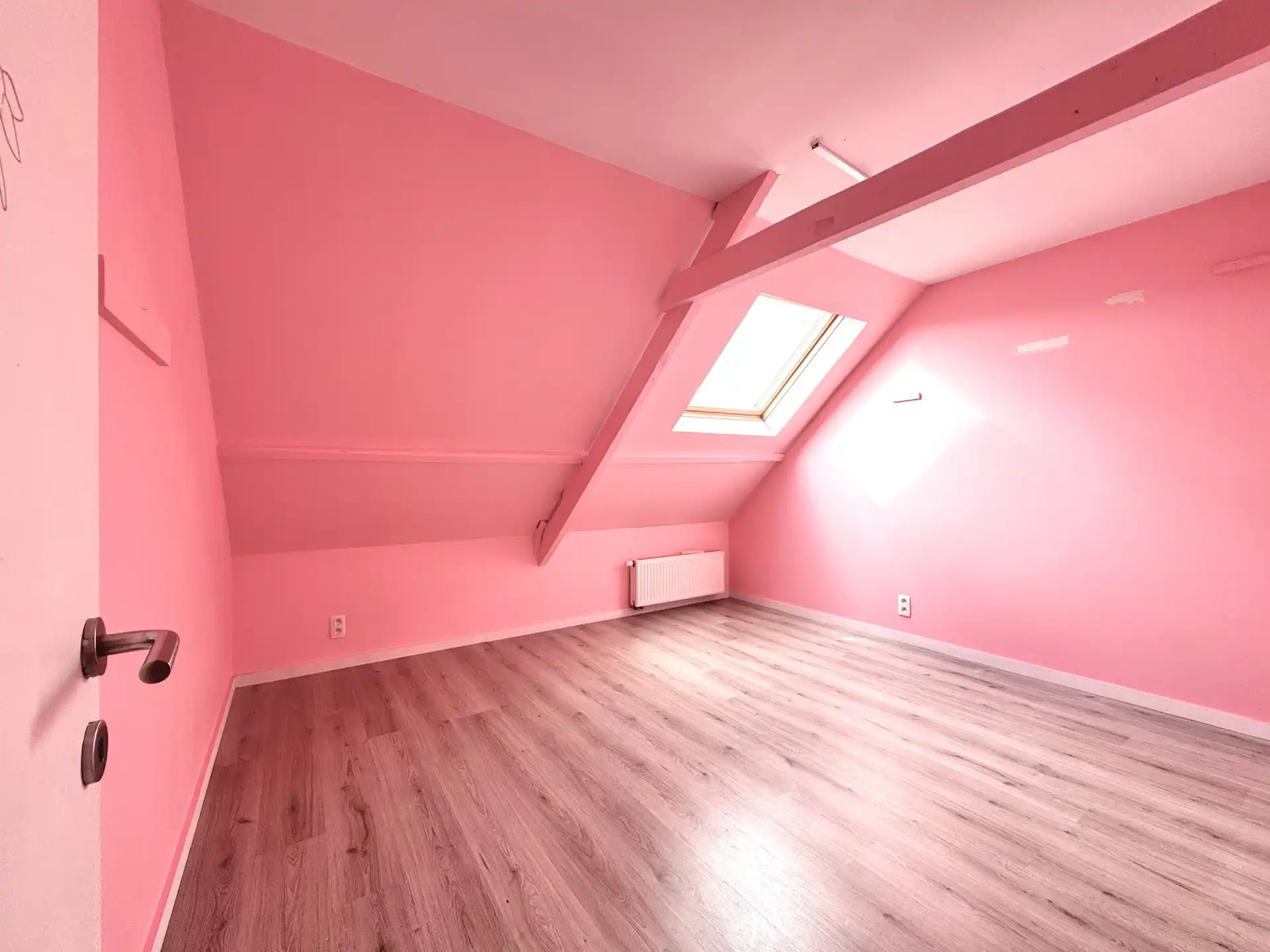 GEZELLIG INSTAPKLAAR HUISJE MET 3 KAMERS & TUIN foto 19