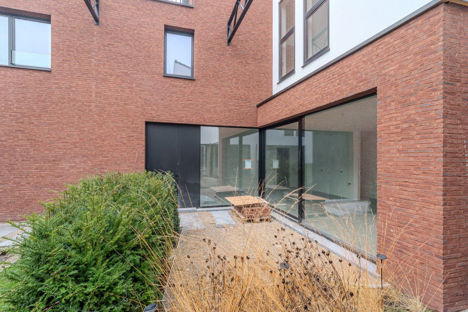 Nieuwenhuyze: nabij het centrum Kortrijk en de Leie foto 3