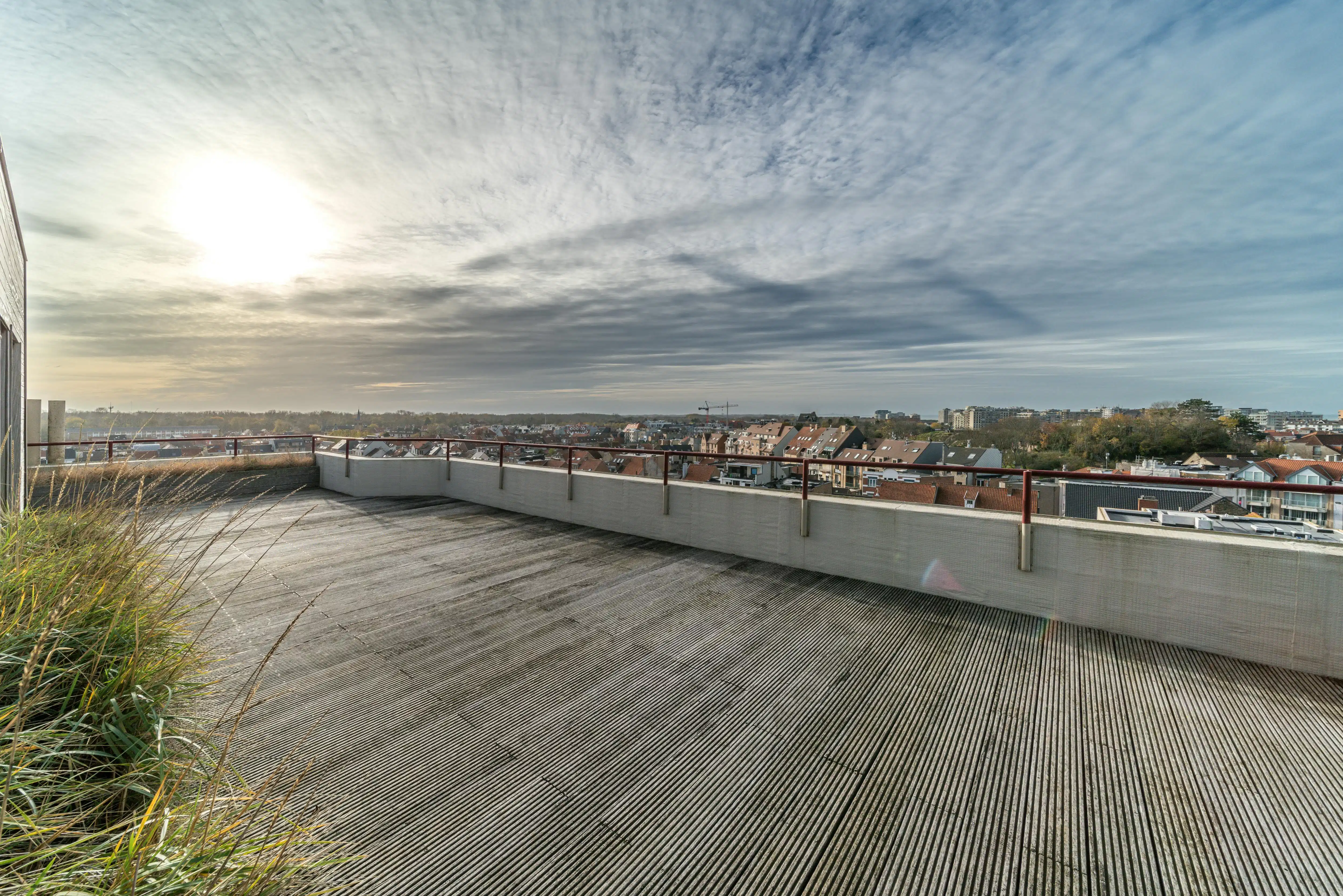 Penthouse met magnifiek zicht op de markt van De Panne foto 11