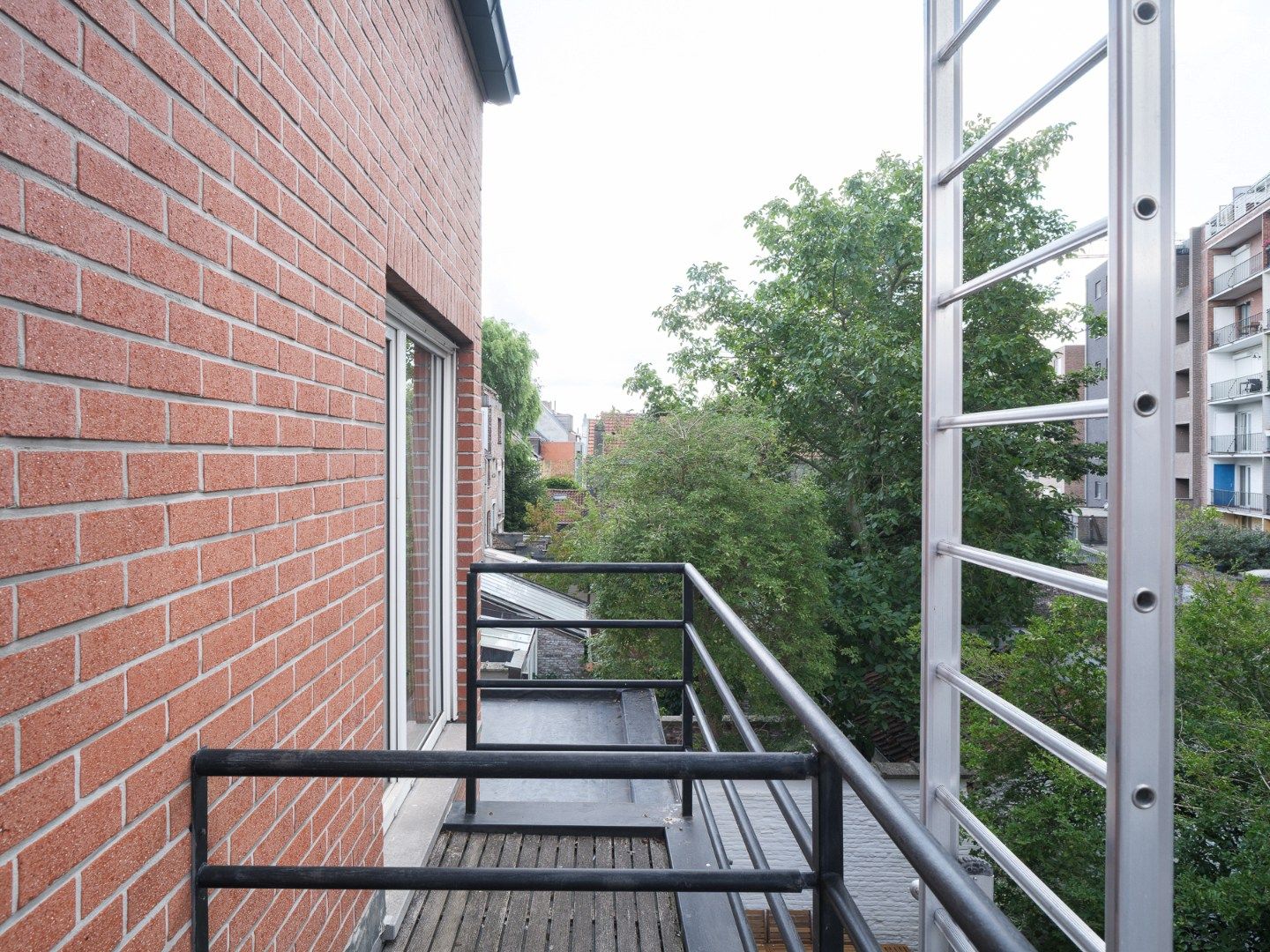 Uitstekende investeringskans met 10 studentenkamers en 4 studio's  in het hart van de studentenstad foto 22