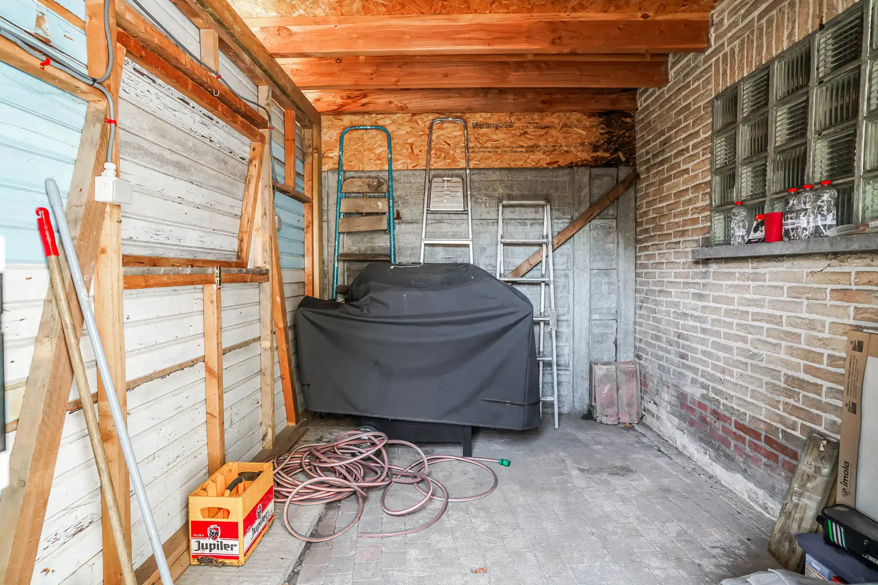 Perfect instapklare rijwoning te Willebroek foto 27
