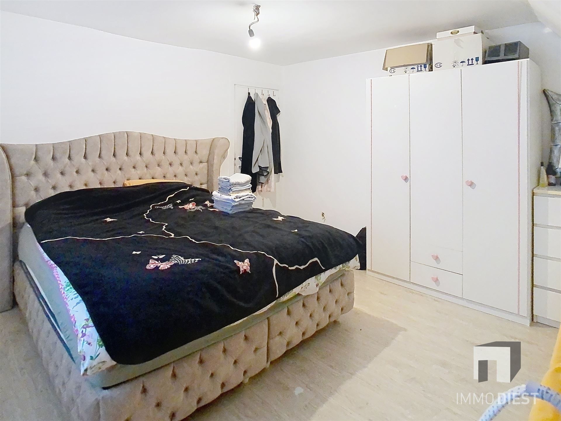 Twee vergunde woningen in één klap foto 13