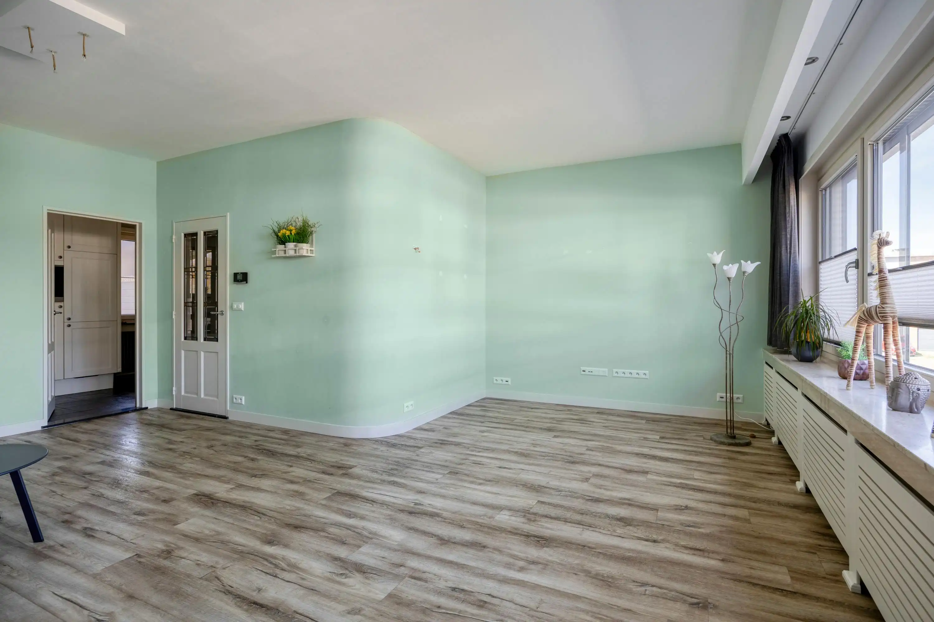 Huis te koop in Stabroek: instapklare bel-etage foto 6