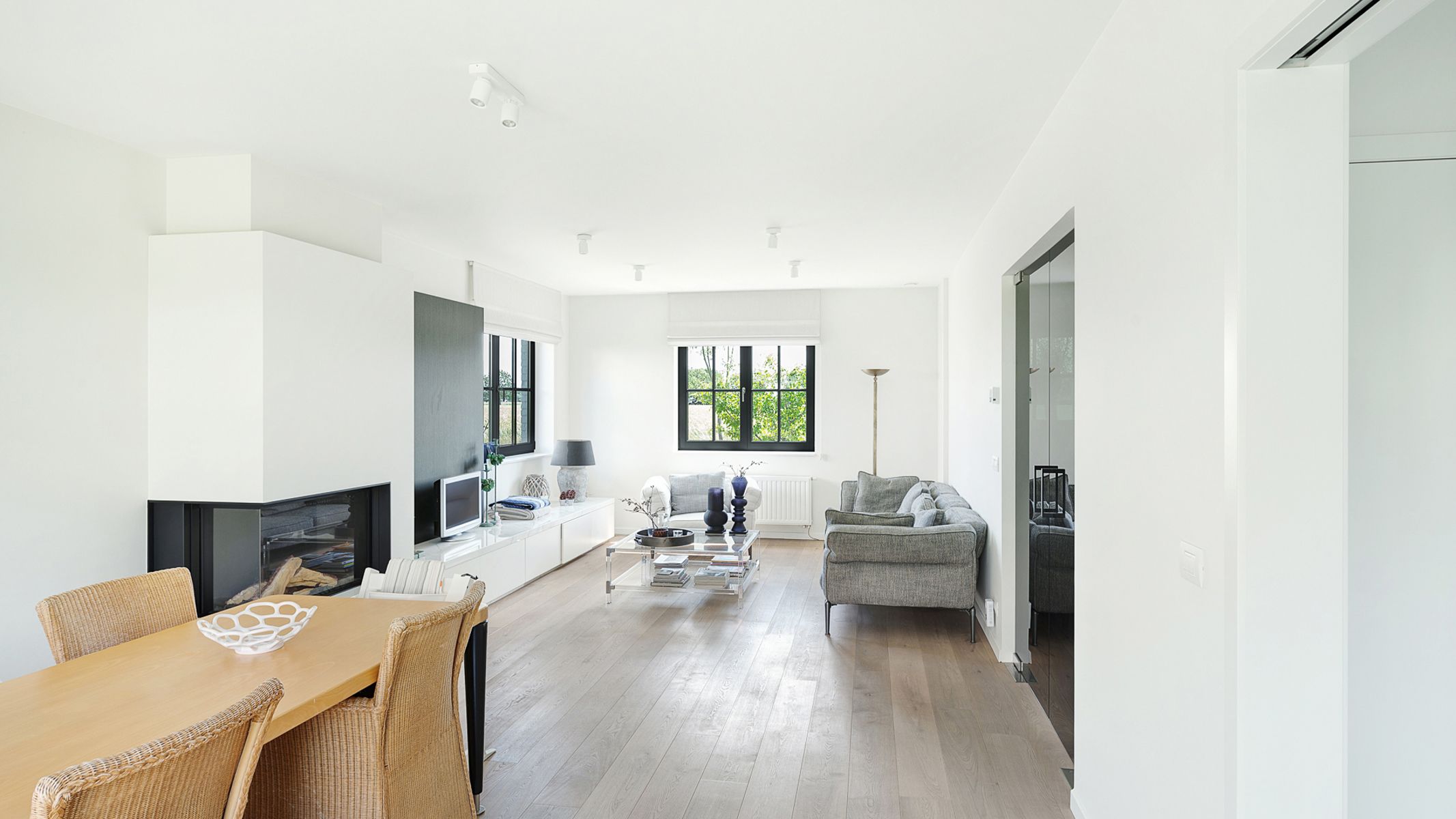 EXCLUSIEF: Prachtige woning gelegen in woonerf Middelhoek foto 5