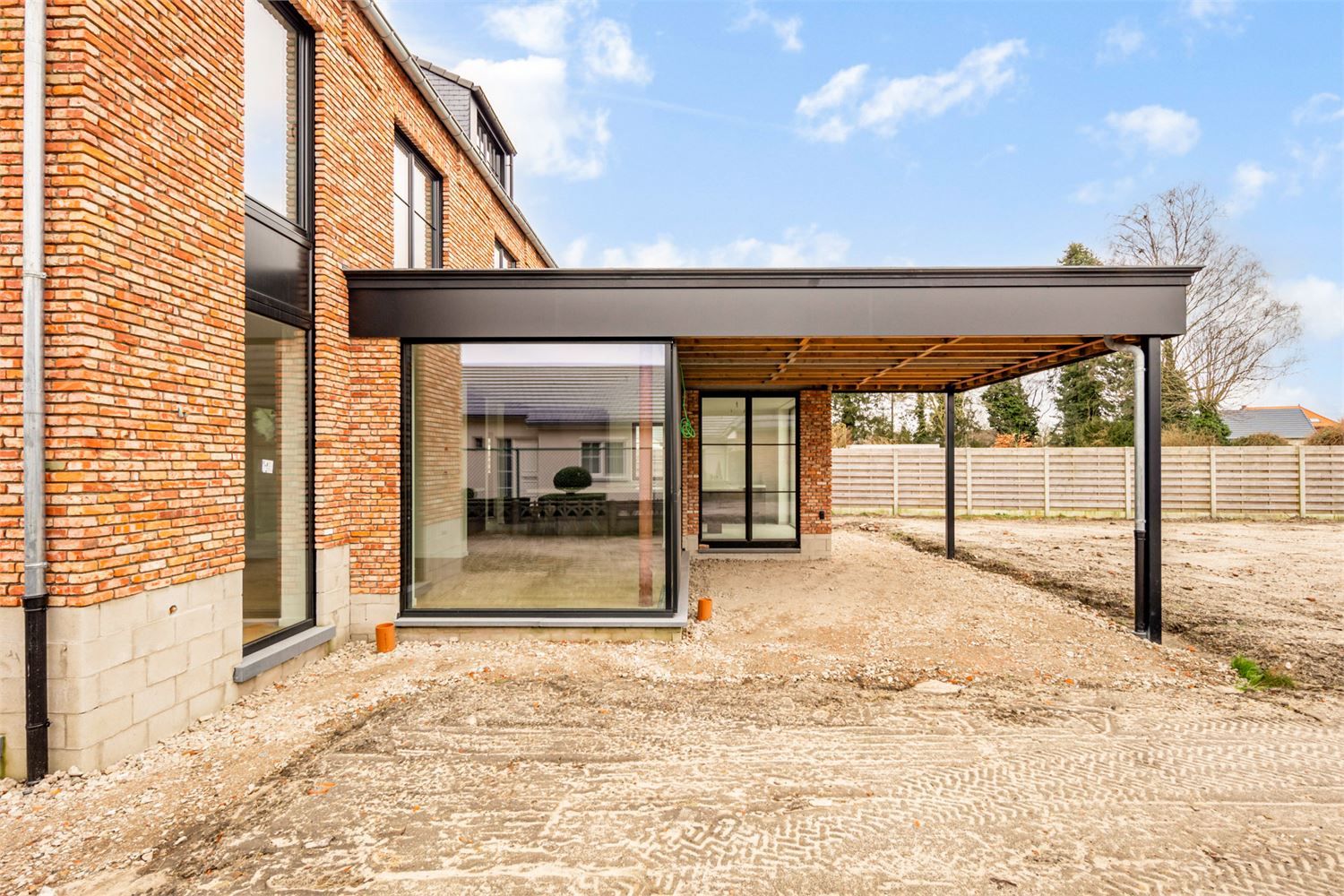IDEALIS VASTGOED - BIJZONDERE WONING OP EEN KNAP PERCEEL VAN 10A 25CA OP RESIDENTIELE LOCATIE! foto 49