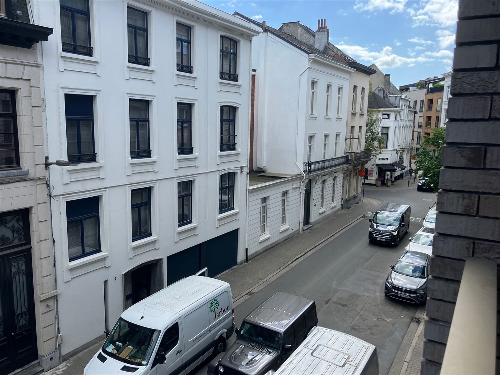 Luxe gemeubeld 2slaapkamerappatement met terras & parking! foto 16