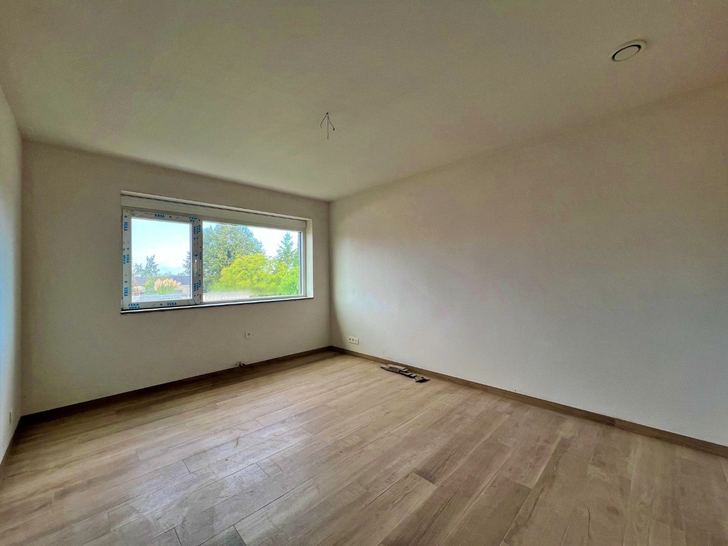 Nieuwbouw • Halfopen • Ruime woning • 4 slaapkamers • Tuin • Energiezuinig foto 7