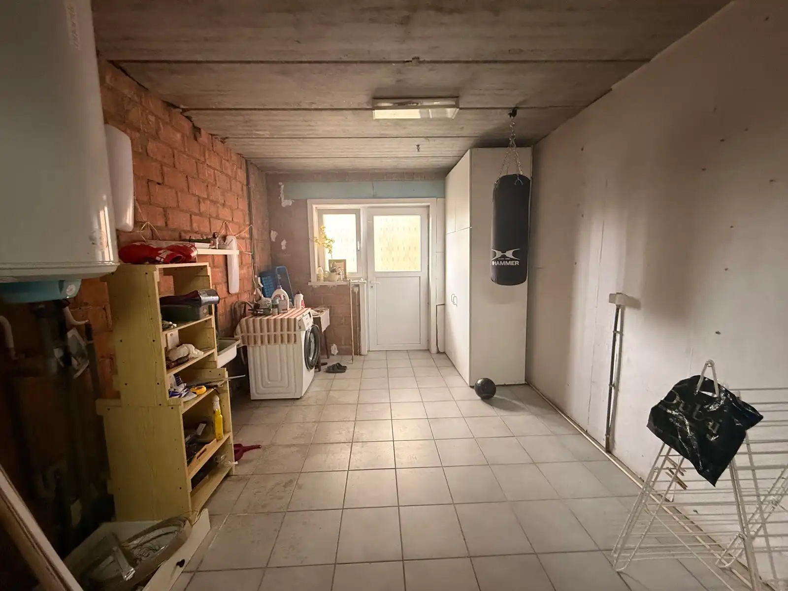 Opbrengstgebouw met 2 ruime appartementen foto 16