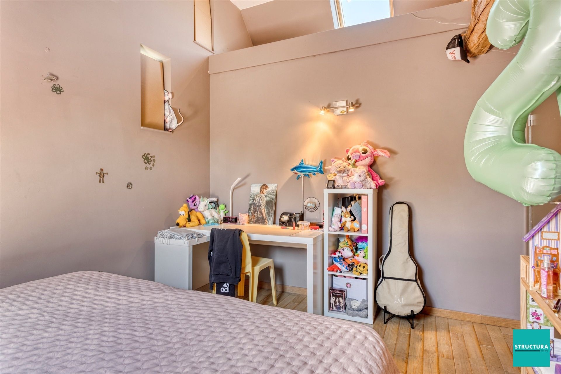 Charmante woning in het idylische Bollebeek! foto 14