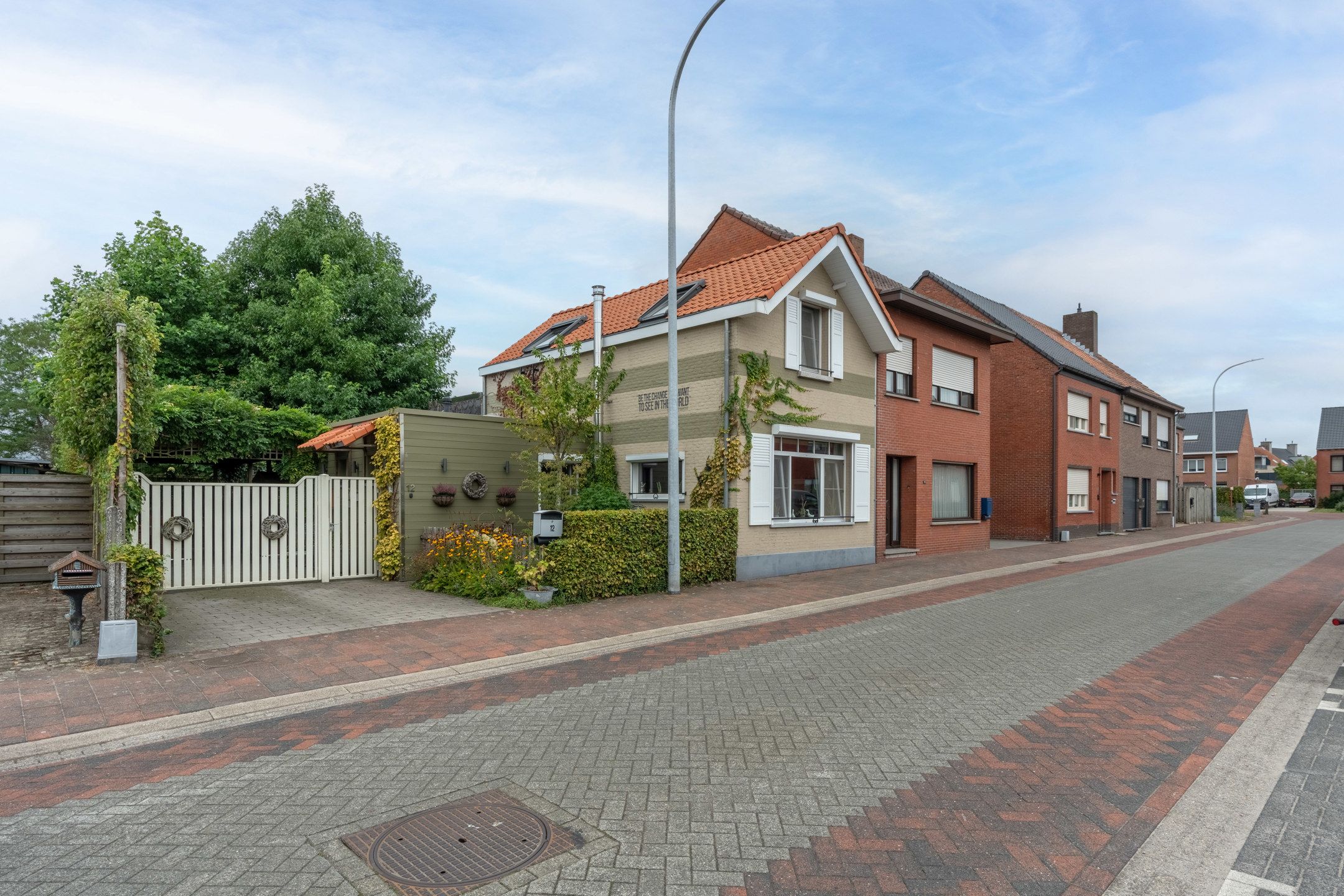 Instapklare starterswoning op 725 m² te centrum Vosselaar foto {{pictureIndex}}