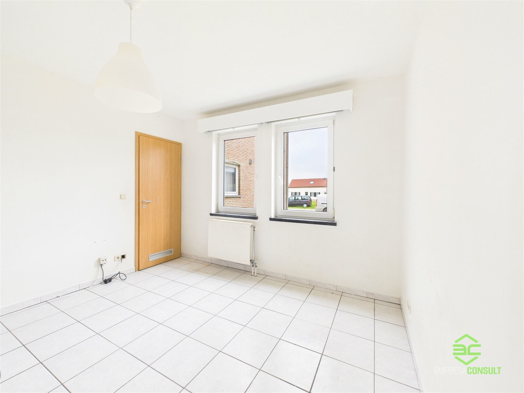 App met 2 slpk in Brustem! foto 7