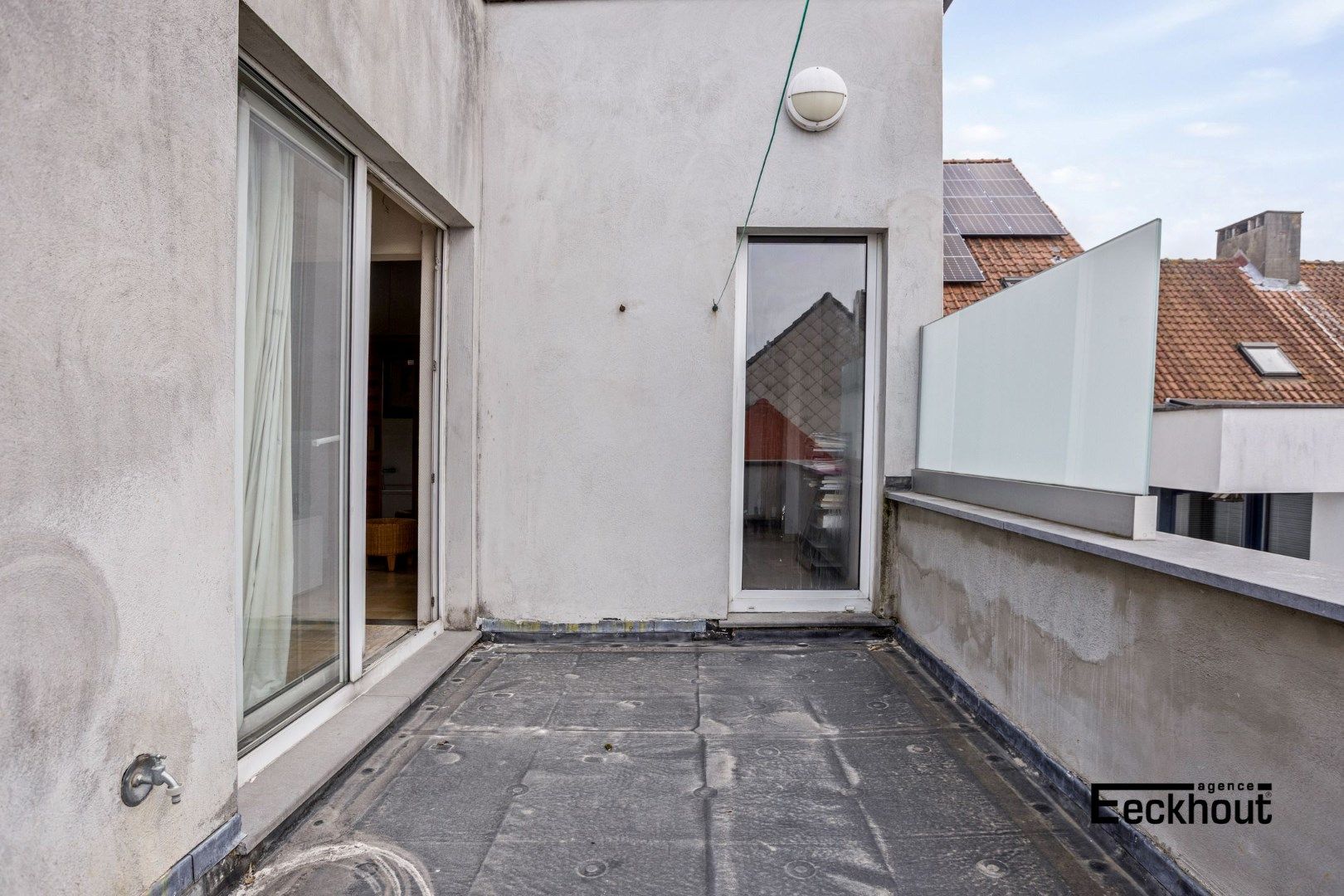 Lichtrijk en ruim appartement op gegeerde locatie foto 18
