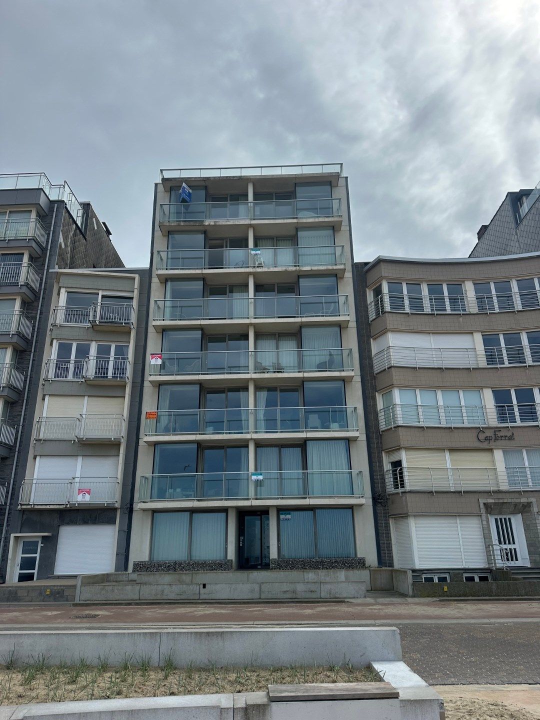 Te koop: stijlvol gelijkvloers appartement op de Zeedijk in Koksijde foto 15