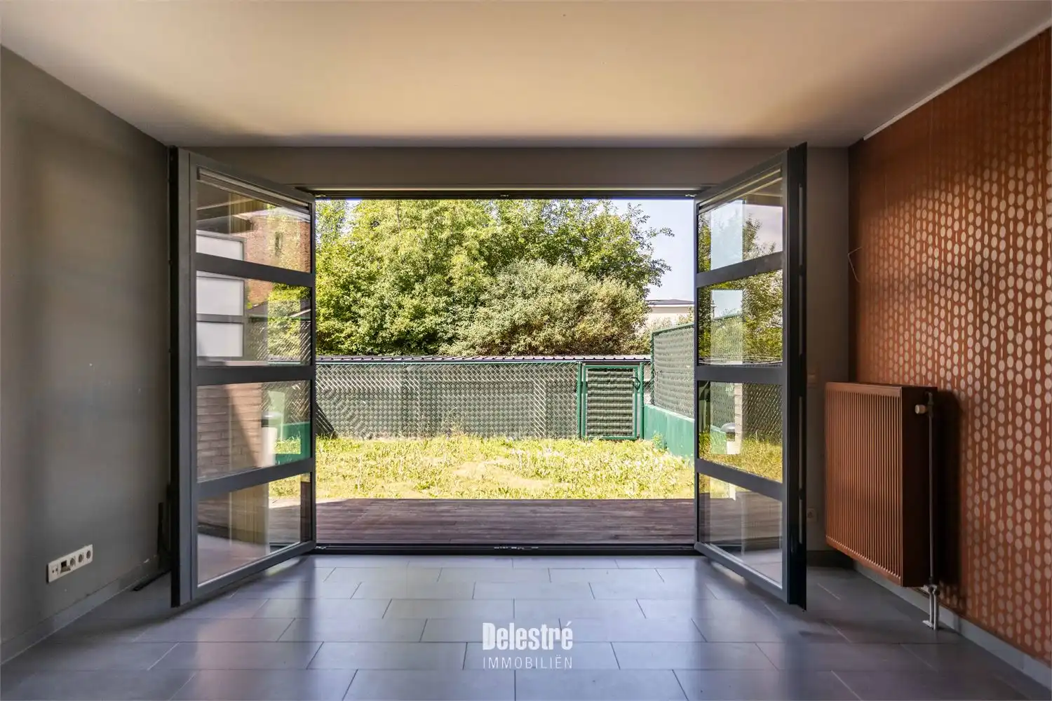 MODERN APP. 3 SLPK. EN RUIM TERRAS MET TUIN INCLUSIEF PARKING foto 30